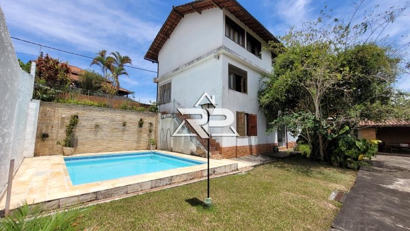 Comprar Casa em Pedro do Rio, Petrópolis/RJ - Renata Pereira Corretora