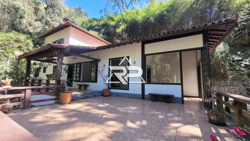 Comprar Casa em Pedro do Rio, Petrópolis/RJ - Renata Pereira Corretora