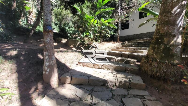 Comprar Casa em Pedro do Rio, Petrópolis/RJ - Renata Pereira Corretora