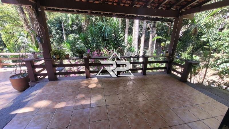 Comprar Casa em Pedro do Rio, Petrópolis/RJ - Renata Pereira Corretora