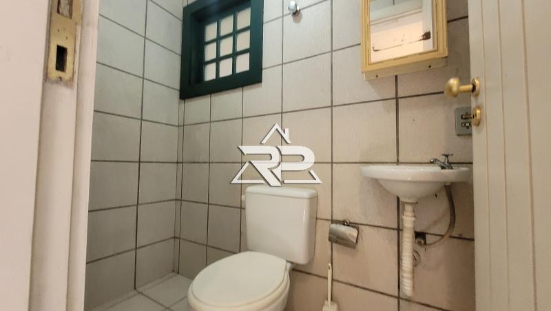 Comprar Casa em Pedro do Rio, Petrópolis/RJ - Renata Pereira Corretora