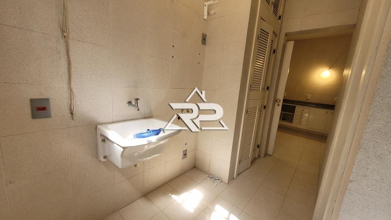 Comprar Casa em Pedro do Rio, Petrópolis/RJ - Renata Pereira Corretora