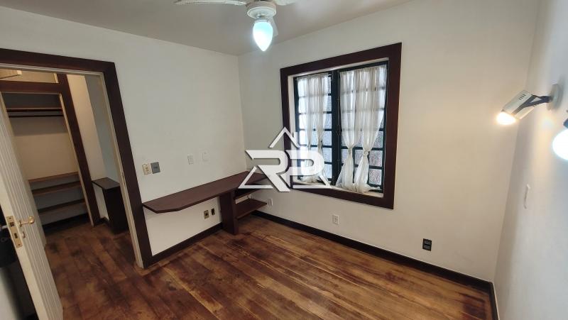 Comprar Casa em Pedro do Rio, Petrópolis/RJ - Renata Pereira Corretora