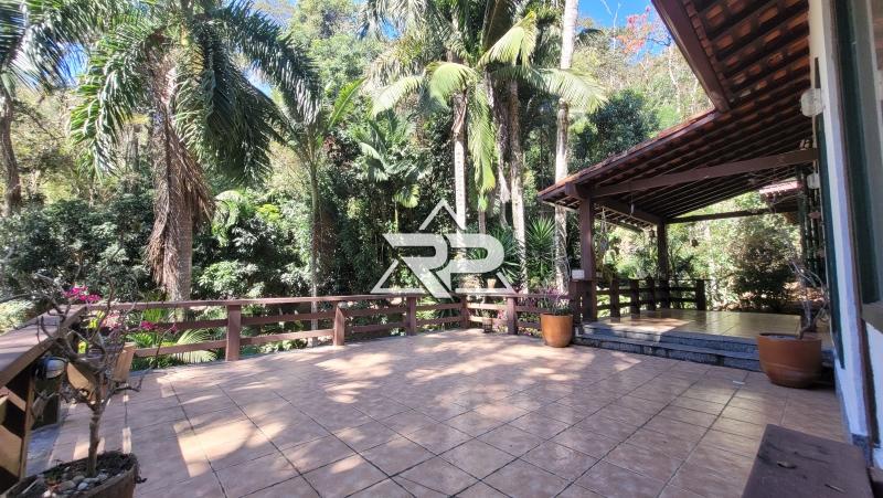 Comprar Casa em Pedro do Rio, Petrópolis/RJ - Renata Pereira Corretora
