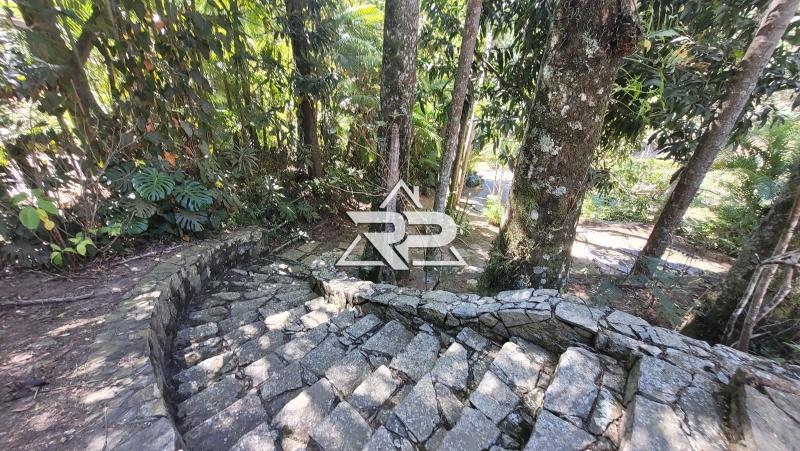 Comprar Casa em Pedro do Rio, Petrópolis/RJ - Renata Pereira Corretora