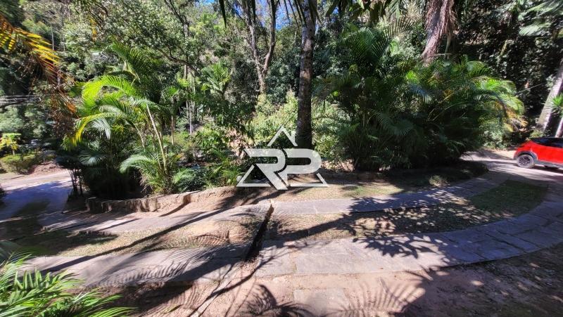 Comprar Casa em Pedro do Rio, Petrópolis/RJ - Renata Pereira Corretora
