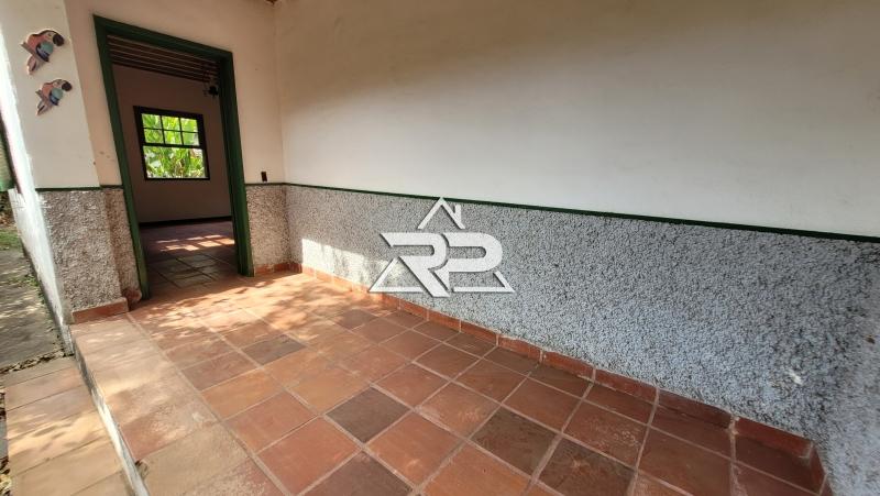 Comprar Casa em Secretário, Petrópolis/RJ - Renata Pereira Corretora