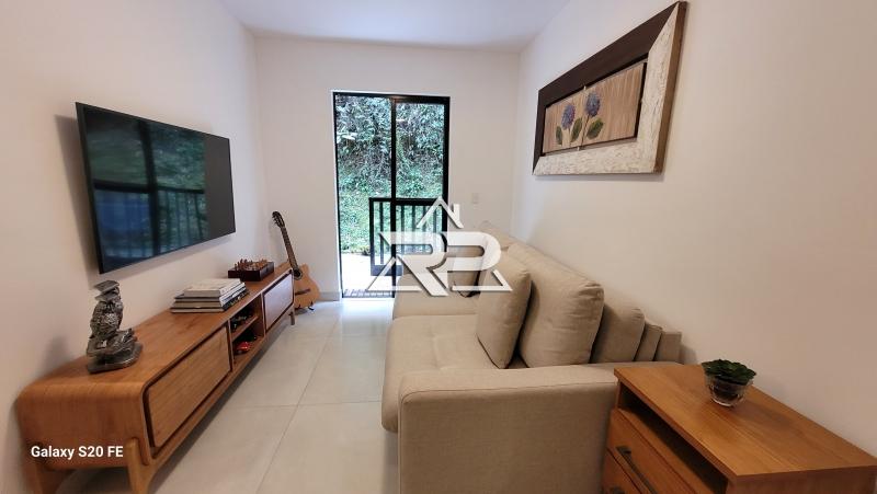 Comprar Apartamento em Samambaia, Petrópolis/RJ - Renata Pereira Corretora