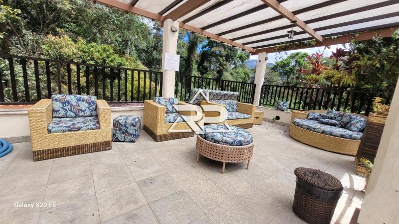 Comprar Apartamento em Samambaia, Petrópolis/RJ - Renata Pereira Corretora
