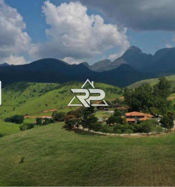 Comprar Terreno Residencial em Secretário, Petrópolis/RJ - Renata Pereira Corretora