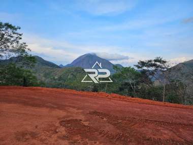 Terreno Residencial em Itaipava - Petrópolis/RJ