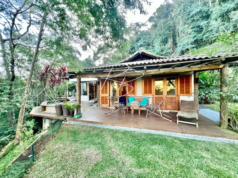 Casa à venda em Pedro do Rio, Petrópolis - RJ