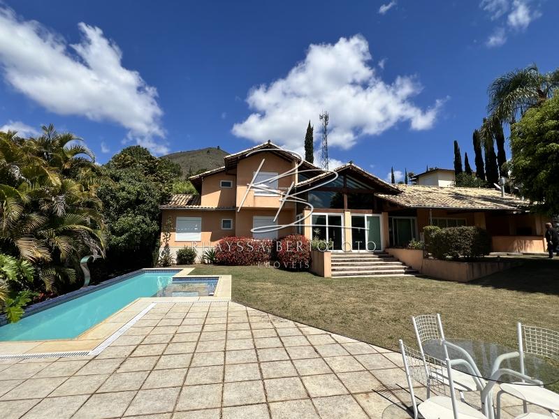 Casa à venda em Nogueira, Petrópolis - RJ