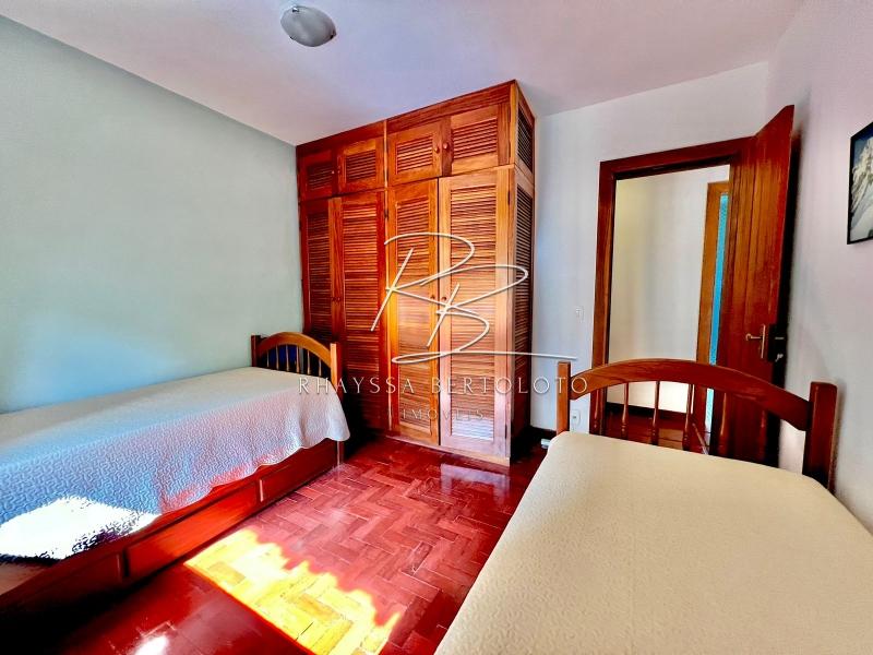 Comprar Casa em Itaipava, Petrópolis/RJ - Rhayssa Bertoloto Imóveis