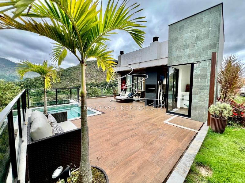 Casa à venda em Araras, Petrópolis - RJ