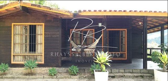 Casa à venda em Itaipava, Petrópolis - RJ