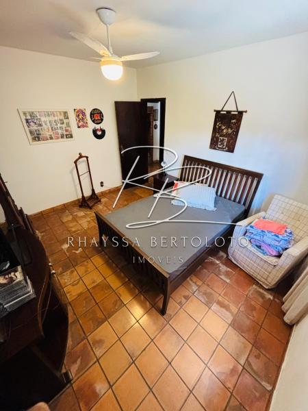 Comprar Casa em Nogueira, Petrópolis/RJ - Rhayssa Bertoloto Imóveis