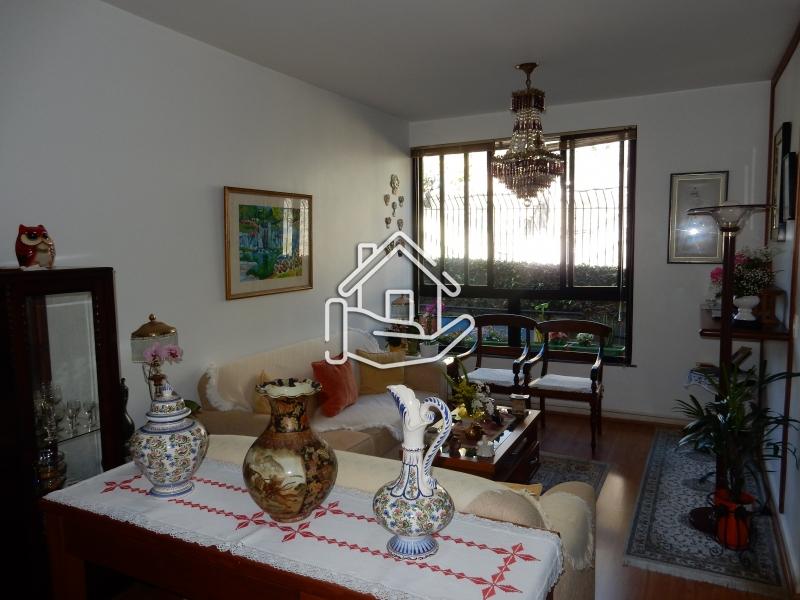 Apartamento à venda em Valparaíso, Petrópolis - RJ