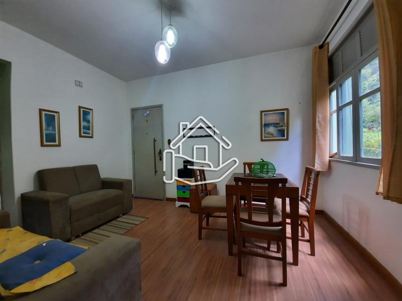 Apartamento à venda em Itaipava, Petrópolis - RJ