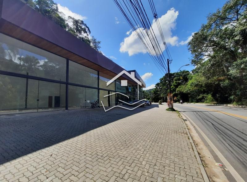Loja para alugar em Corrêas, Petrópolis - RJ