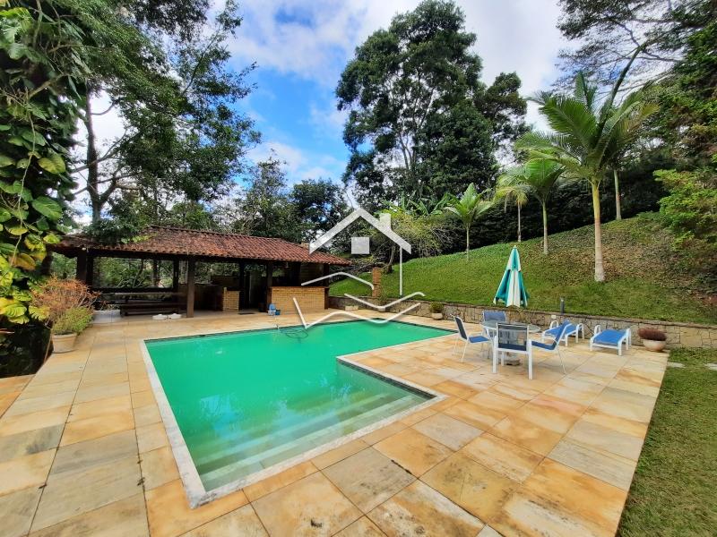 Casa para Alugar  à venda em Itaipava, Petrópolis - RJ - Foto 17