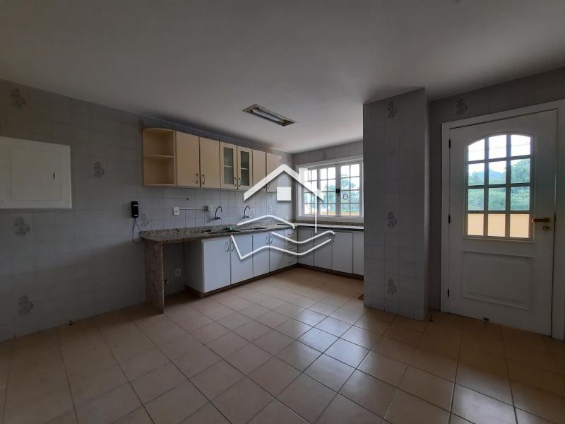 Apartamento para Alugar em Itaipava, Petrópolis - RJ - Foto 5