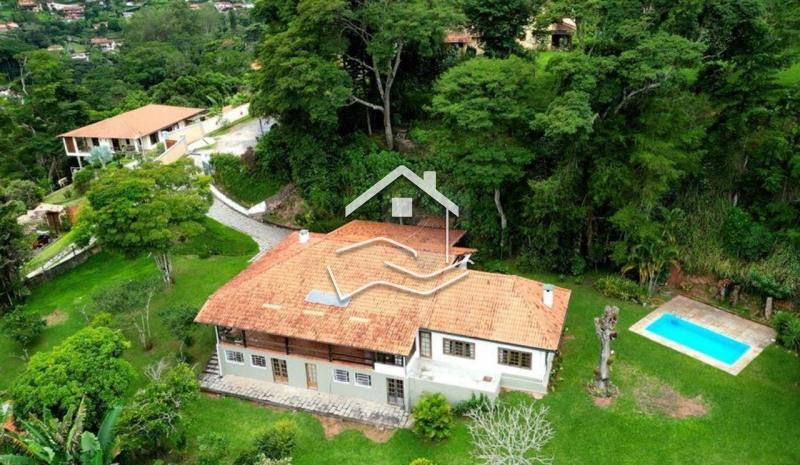 Casa em Itaipava - Petrópolis/RJ  - 4 Quartos