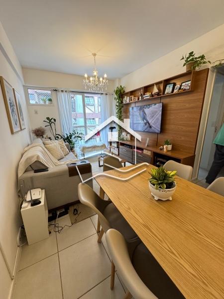 Apartamento à venda em Itaipava, Petrópolis - RJ