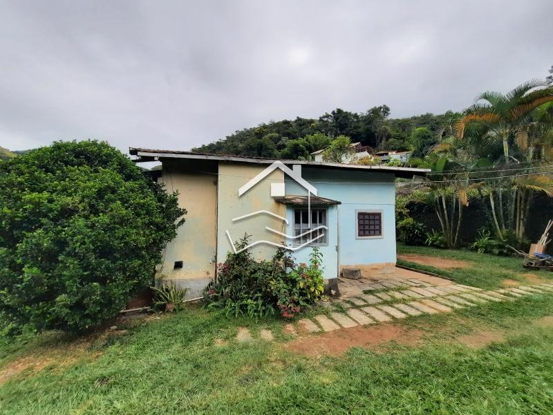 Casa em Corrêas - Petrópolis/RJ  - 2 Quartos