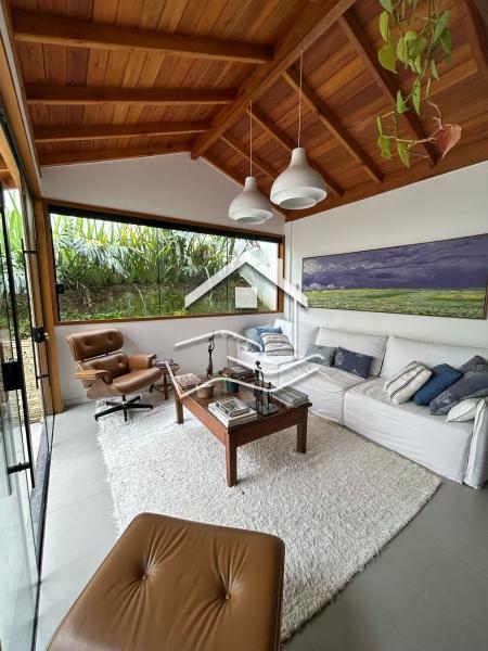 Casa à venda em Corrêas, Petrópolis - RJ