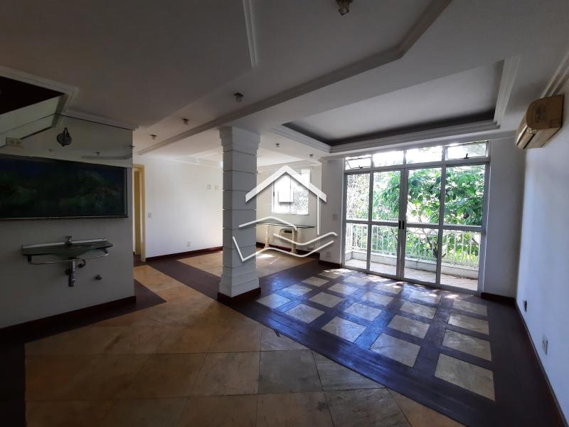 Apartamento à venda em Nogueira, Petrópolis - RJ