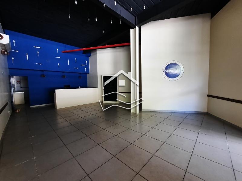 Loja para Alugar em Corrêas, Petrópolis - RJ - Foto 6