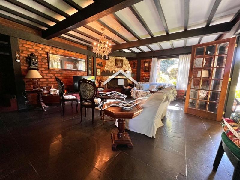 Casa para Alugar  à venda em Itaipava, Petrópolis - RJ - Foto 2