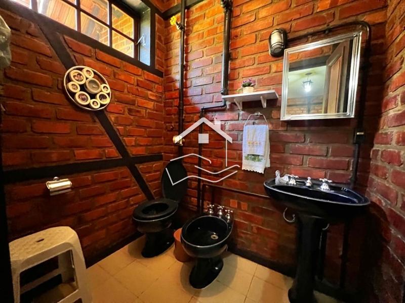 Casa para Alugar  à venda em Itaipava, Petrópolis - RJ - Foto 13