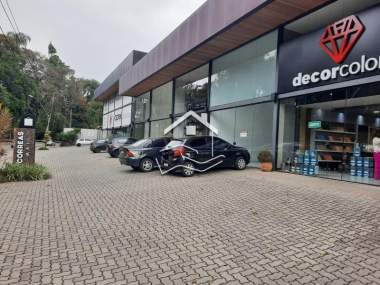 [71] Loja em Corrêas, Petrópolis/RJ