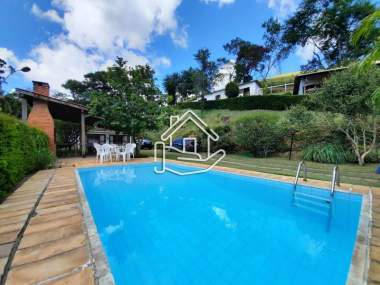 [77] Casa em Pedro do Rio, Petrópolis/RJ