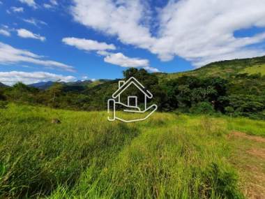 Terreno Residencial em Secret...