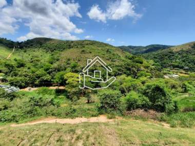 Terreno Residencial em Secret...