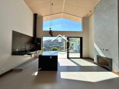 [127] Casa em Secretário, Petrópolis/RJ