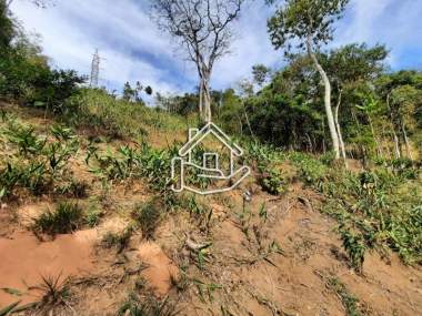 Terreno Residencial em Bonsuce...