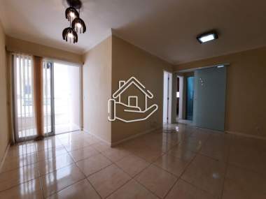 Apartamento em Corrêas