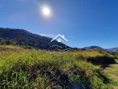Terreno Residencial em Secret...