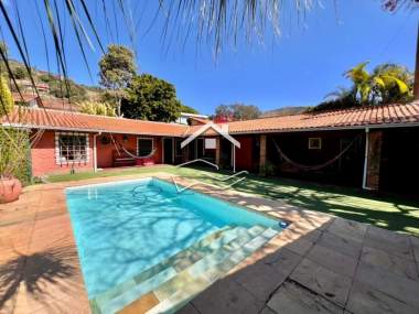 [711] Casa em Nogueira, Petrópolis/RJ