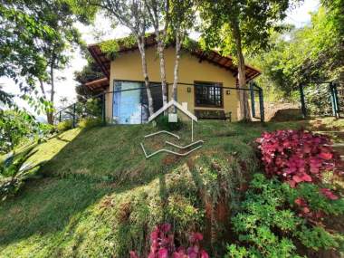 [793] Casa em Cuiabá, Petrópolis/RJ