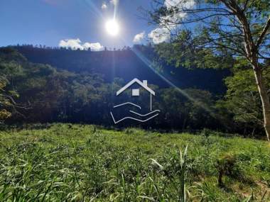 [813] Terreno Residencial em Araras, Petrópolis/RJ