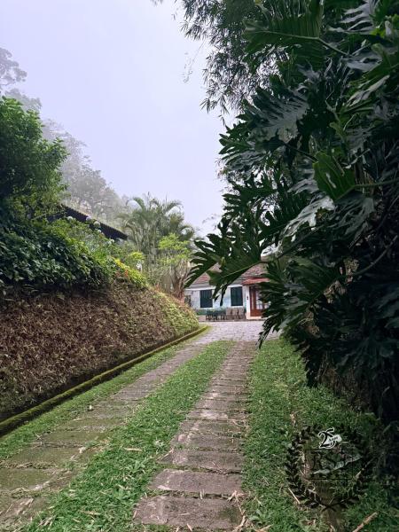 Casa à venda em Mosela, Petrópolis - RJ - Foto 1