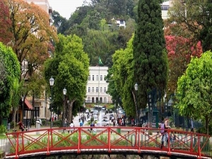 Galpão em Araras, Petrópolis/RJ