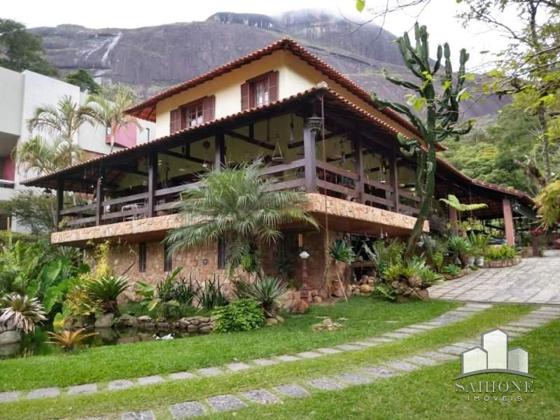 Casa à venda em Samambaia, Petrópolis - RJ