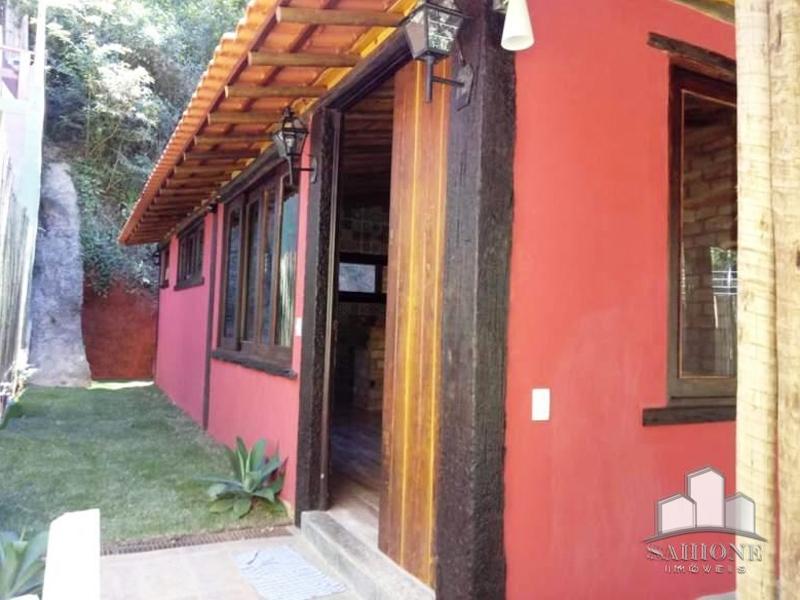 Casa em Cuiabá - Petrópolis/RJ  - 2 Dormitórios