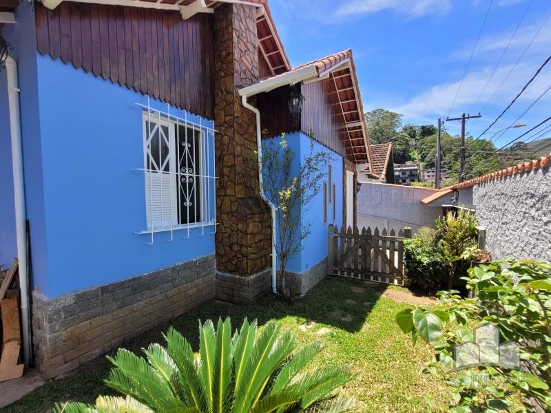 Casa à venda em Coronel Veiga, Petrópolis - RJ